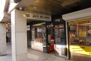 Jays Records och City Records i Västerås är en skivaffär som säljer CD och vinlyl