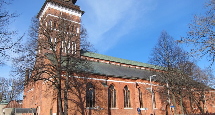 Väserås Domkyrka gästar körkonserter och orgelkonserter